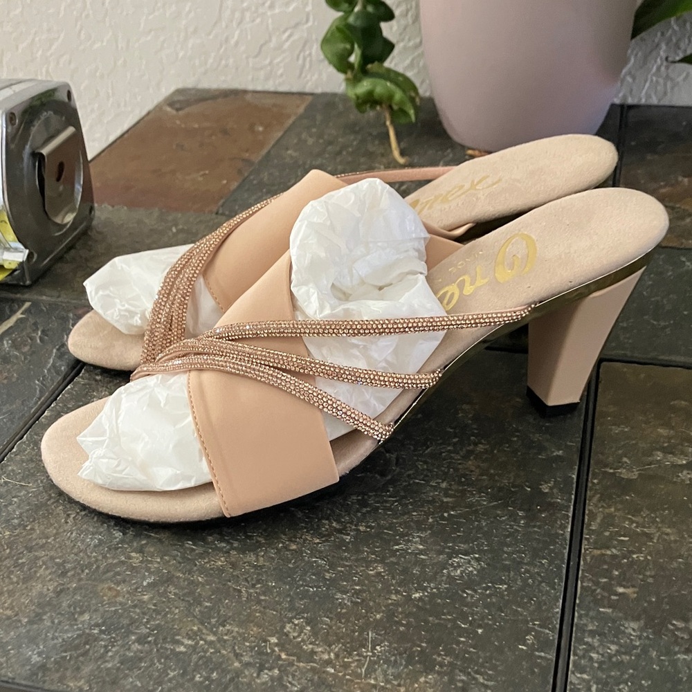 Onex Style Havana Nude Glitter-Strap‎ Mid Heel Sandal Size 6 LIKE NEW - Picture 6 of 8